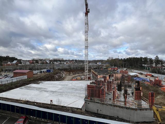 Апрель 2026